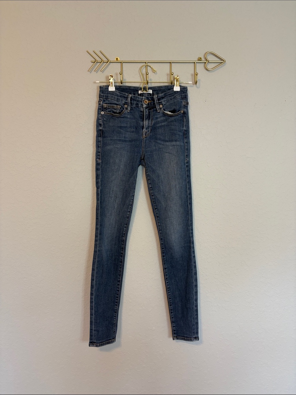 Good American Good Legs Skinny Jeans Medium Wash Size 2/26